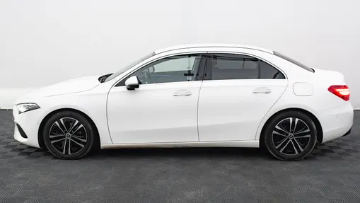 MERCEDES-BENZ A Klasa A 200 d Progressive 8G-DCT