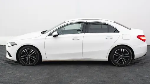 MERCEDES-BENZ A Klasa A 200 d Progressive 8G-DCT