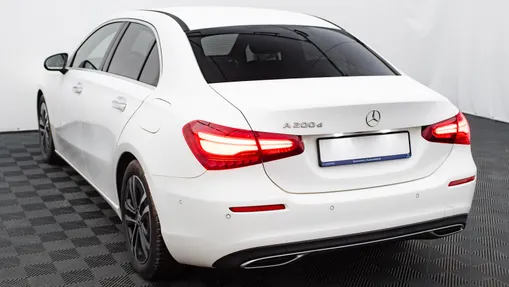 MERCEDES-BENZ A Klasa A 200 d Progressive 8G-DCT
