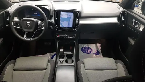 VOLVO XC40 XC40 B3 Core aut