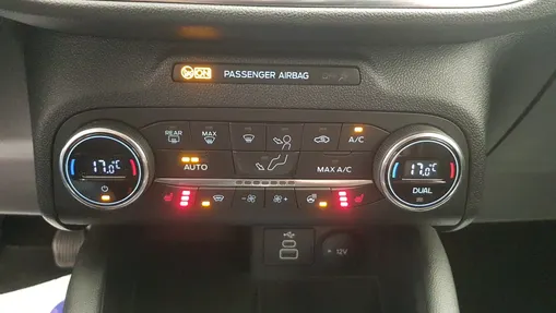 FORD Kuga Kuga 1.5 EcoBoost FWD Titanium