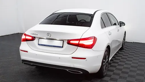 MERCEDES-BENZ A Klasa A 200 d Progressive 8G-DCT