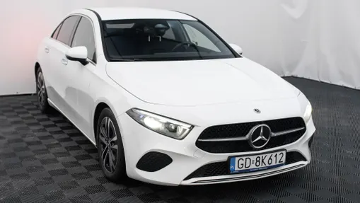 MERCEDES-BENZ A Klasa A 200 d Progressive 8G-DCT