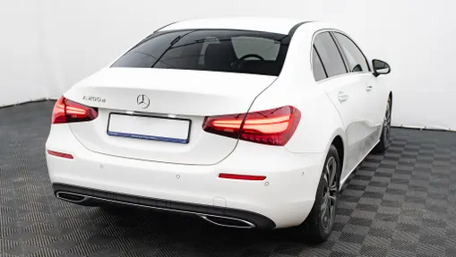 MERCEDES-BENZ A Klasa A 200 d Progressive 8G-DCT