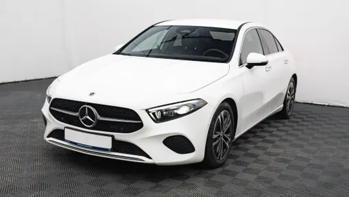 MERCEDES-BENZ A Klasa A 200 d Progressive 8G-DCT