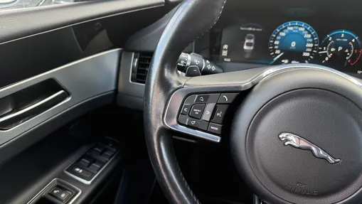 JAGUAR XF XF 2.0 i4D Prestige aut