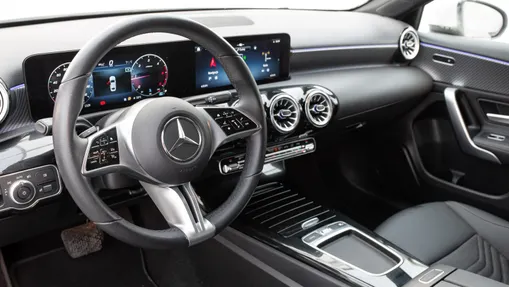 MERCEDES-BENZ A Klasa A 200 d Progressive 8G-DCT