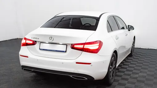 MERCEDES-BENZ A Klasa A 200 d Progressive 8G-DCT