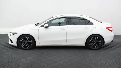 MERCEDES-BENZ A Klasa A 200 d Progressive 8G-DCT
