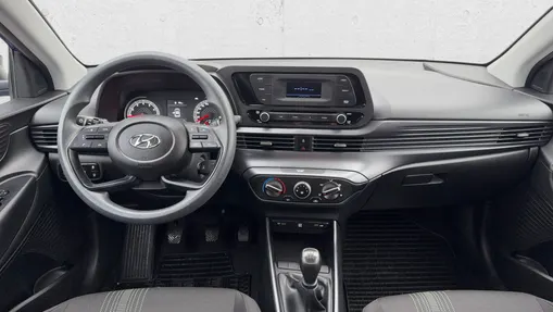 HYUNDAI i20 i20 1.2 Pure