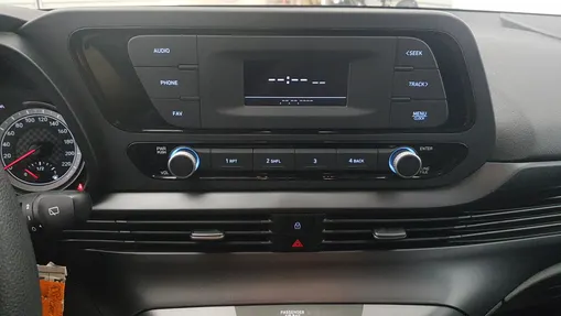 HYUNDAI i20 i20 1.2 Pure