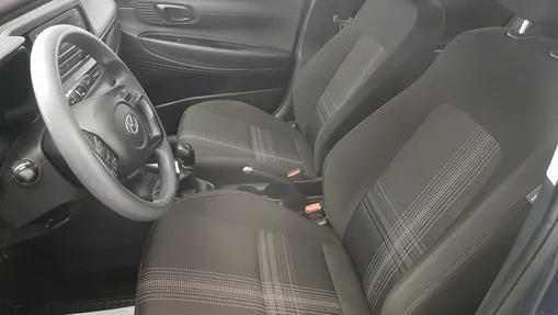 HYUNDAI i20 i20 1.2 Pure