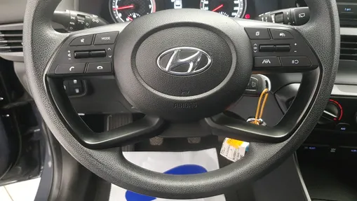 HYUNDAI i20 i20 1.2 Pure
