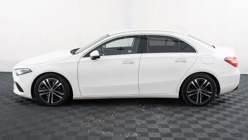 MERCEDES-BENZ A Klasa A 200 d Progressive 8G-DCT