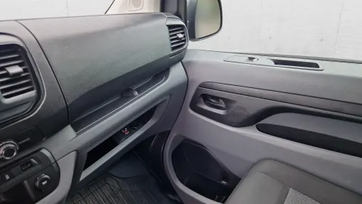 TOYOTA Proace Proace Kombi 2.0 D-4D Long 2,8t