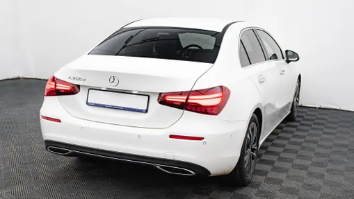 MERCEDES-BENZ A Klasa A 200 d Progressive 8G-DCT