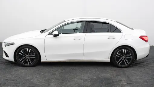 MERCEDES-BENZ A Klasa A 200 d Progressive 8G-DCT