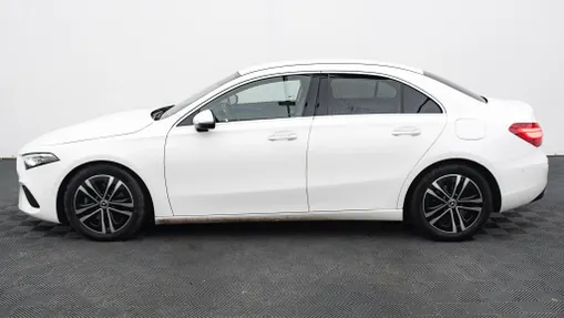 MERCEDES-BENZ A Klasa A 200 d Progressive 8G-DCT