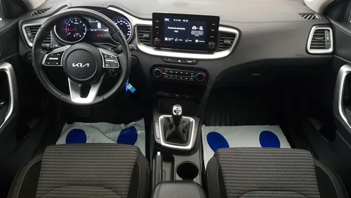 KIA Cee'd Ceed 1.5 T-GDI M