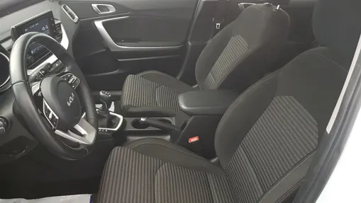 KIA Cee'd Ceed 1.5 T-GDI M