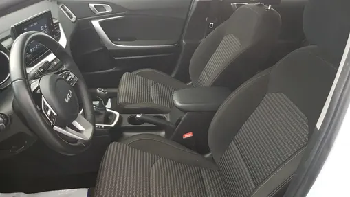 KIA Cee'd Ceed 1.5 T-GDI M