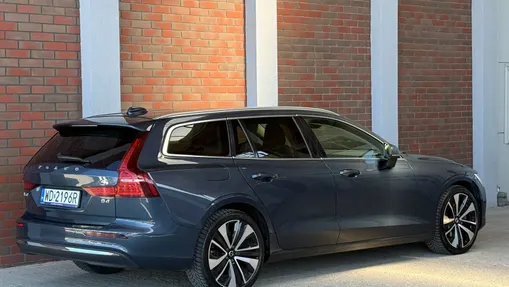 VOLVO V60 V60 B4 B Plus Bright aut
