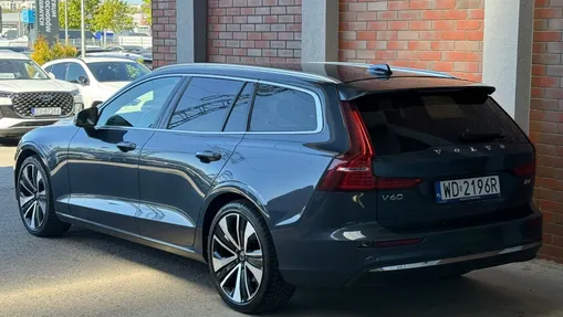 VOLVO V60 V60 B4 B Plus Bright aut