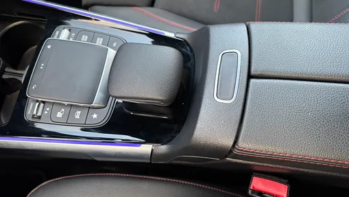 MERCEDES-BENZ EQB EQB 250 66.5kWh AMG