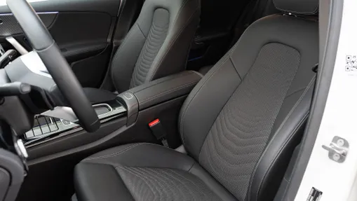 MERCEDES-BENZ A Klasa A 200 d Progressive 8G-DCT
