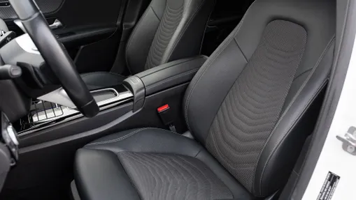 MERCEDES-BENZ A Klasa A 200 d Progressive 8G-DCT