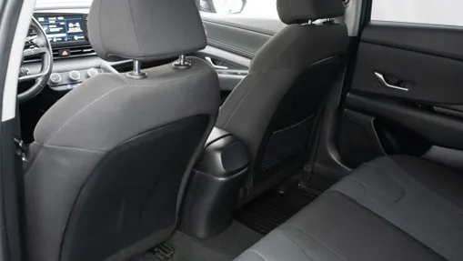 HYUNDAI Elantra Elantra 1.6 Modern