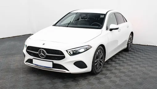 MERCEDES-BENZ A Klasa A 200 d Progressive 8G-DCT