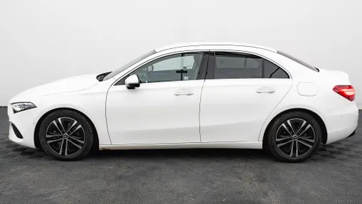 MERCEDES-BENZ A Klasa A 200 d Progressive 8G-DCT