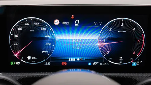 MERCEDES-BENZ A Klasa A 200 d Progressive 8G-DCT