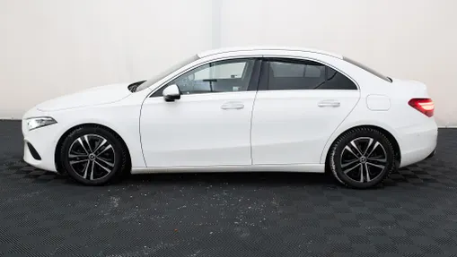 MERCEDES-BENZ A Klasa A 200 d Progressive 8G-DCT