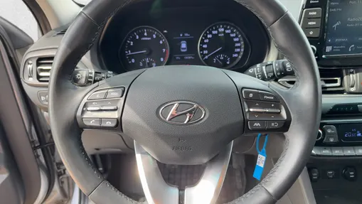HYUNDAI i30 i30 1.5 DPI Smart
