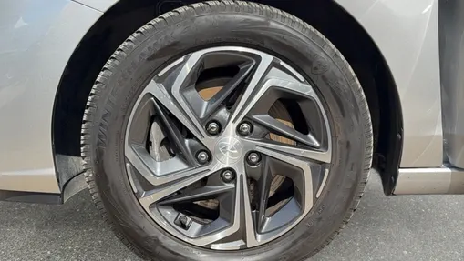 HYUNDAI i30 i30 1.5 DPI Smart