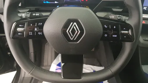 RENAULT Megane Megane EV40 Equilibre