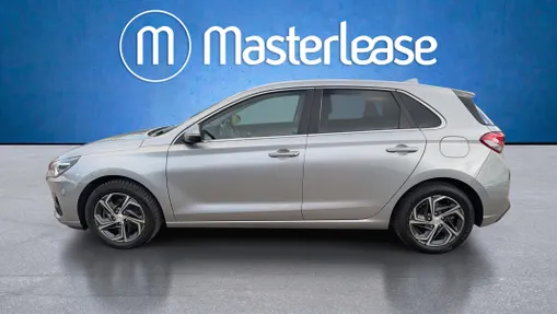 HYUNDAI i30 i30 1.5 DPI Smart