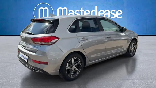 HYUNDAI i30 i30 1.5 DPI Smart