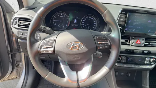HYUNDAI i30 i30 1.5 DPI Smart