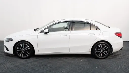 MERCEDES-BENZ A Klasa A 200 d Progressive 8G-DCT