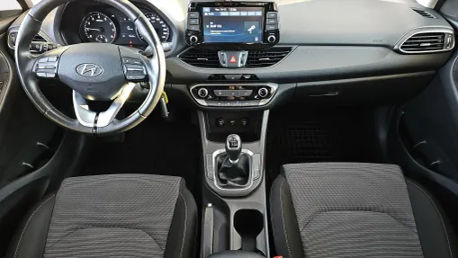 HYUNDAI i30 i30 1.0 T-GDI Modern