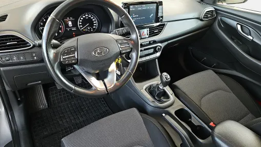 HYUNDAI i30 i30 1.0 T-GDI Modern