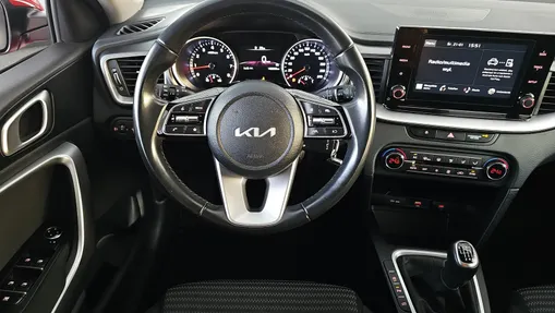 KIA Cee'd Ceed 1.5 T-GDI M