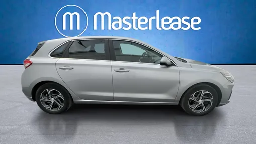 HYUNDAI i30 i30 1.5 DPI Smart