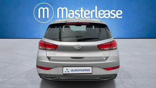 HYUNDAI i30 i30 1.5 DPI Smart