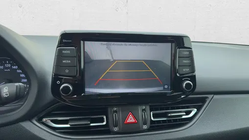 HYUNDAI i30 i30 1.5 DPI Smart