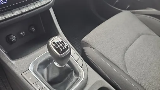 HYUNDAI i30 i30 1.5 DPI Smart