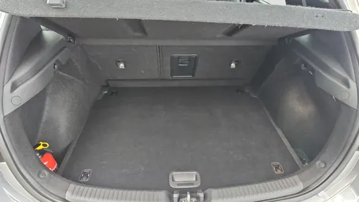 HYUNDAI i30 i30 1.5 DPI Smart